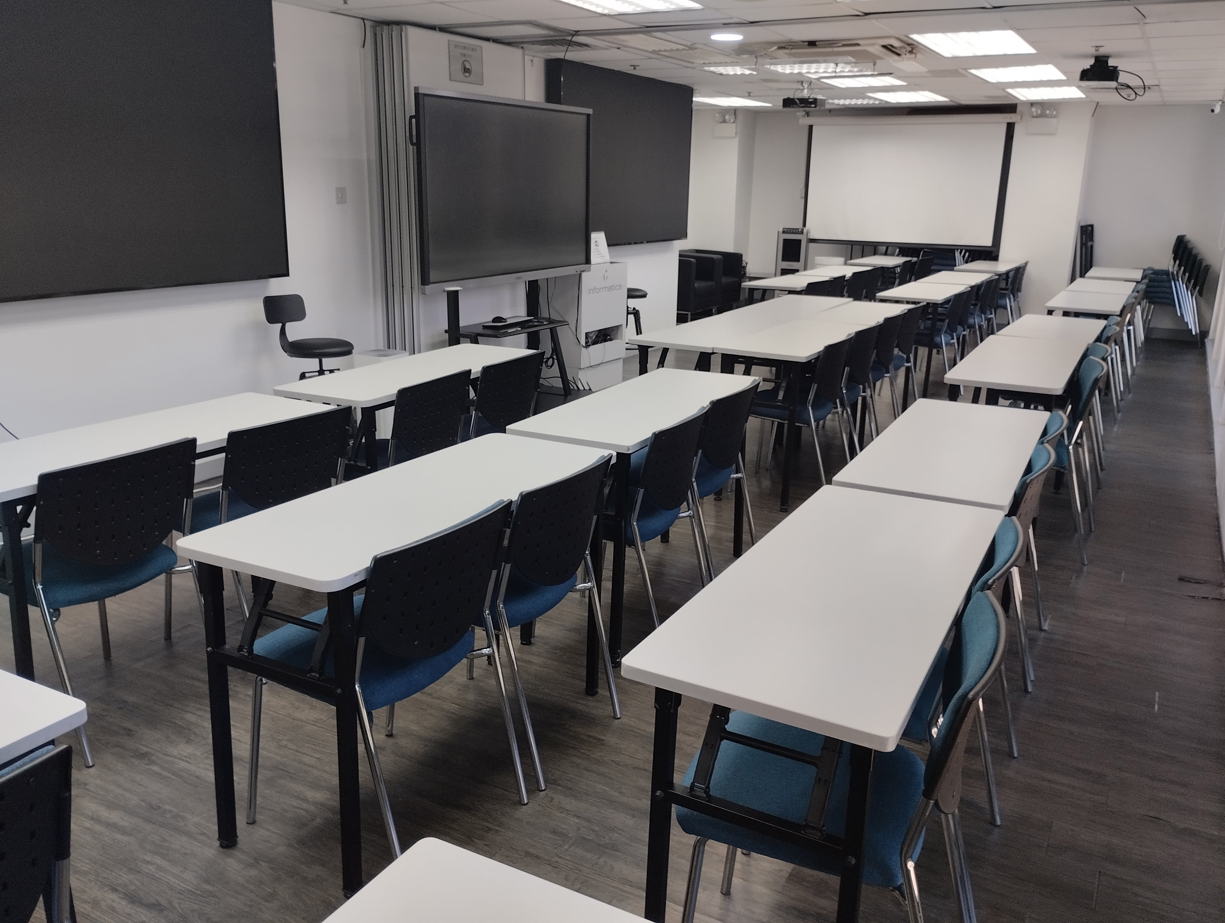 Classroom2